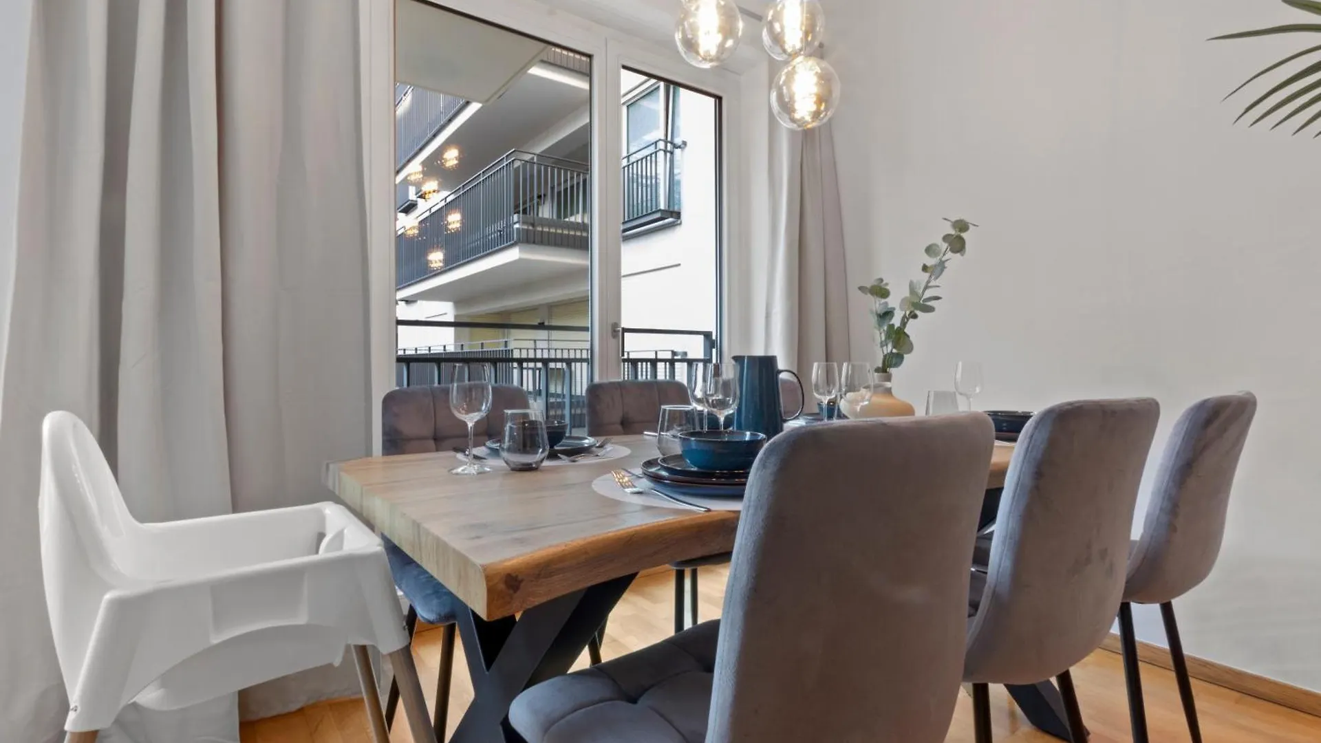 Apartment Flatista Homes - Nymphenburg Suites München