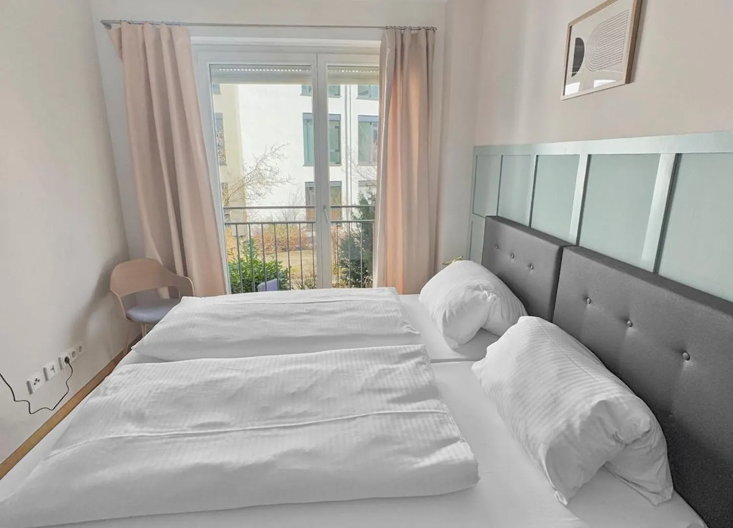 Flatista Homes - Nymphenburg Suites München 0*,  Deutschland